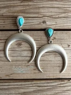 Isac Trading Western Naja Earrings