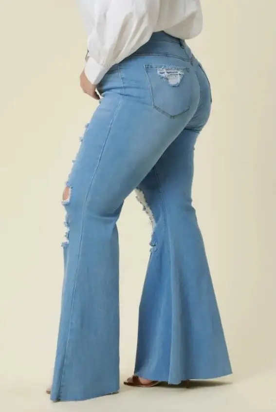 Vibrant MIU Plus Size High Rise Distressed Jeans Medium Wash 4 Vibrant MIU Plus Size High Rise Distressed Jeans Medium Wash - Image 2